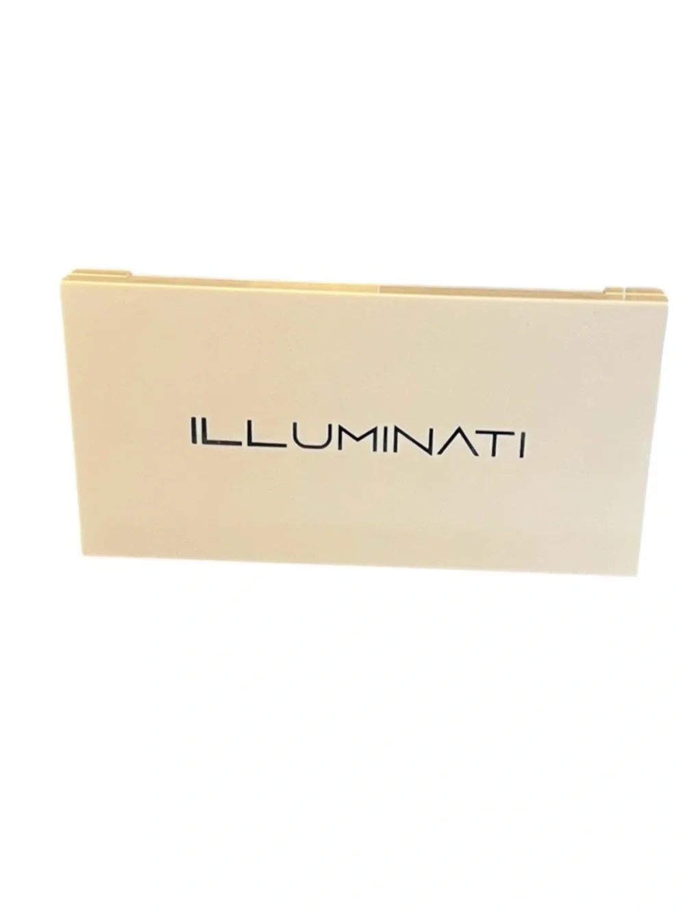 Illuminati BRONZED 12 Universal Face  Pallet Eye Shadow New Without Box Gift